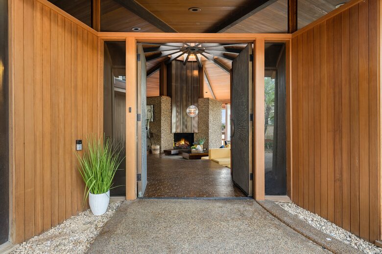 Via Vallarta Estate - Encino, California