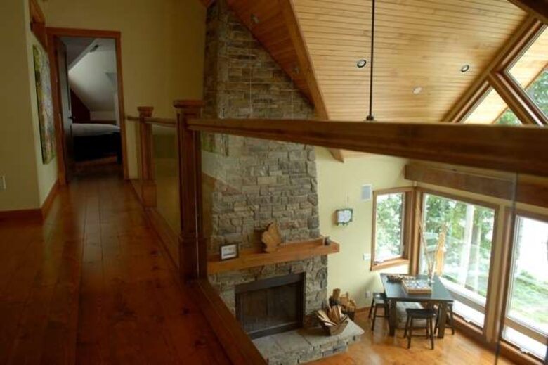 Sakinaw Lake Escape - Garden Bay, Canada