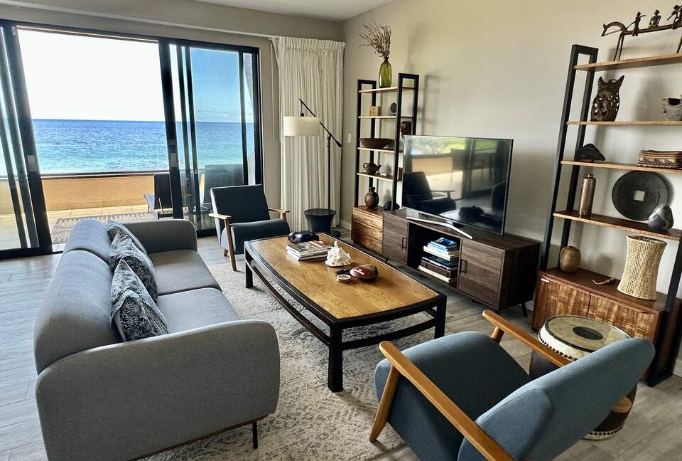Makena Surf Beachfront Platinum Condo - Kihei, Hawaii