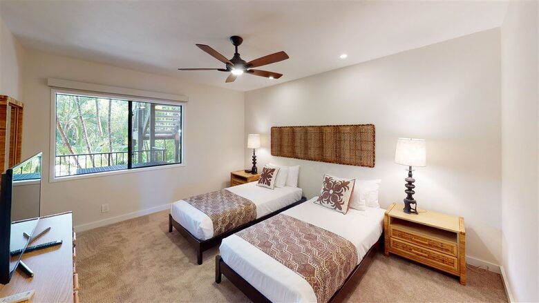 Makena Surf Beachfront Platinum Condo - Kihei, Hawaii