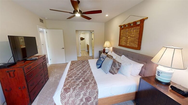 Makena Surf Beachfront Platinum Condo - Kihei, Hawaii