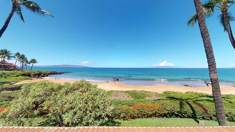 Makena Surf Beachfront Platinum Condo - Kihei, Hawaii
