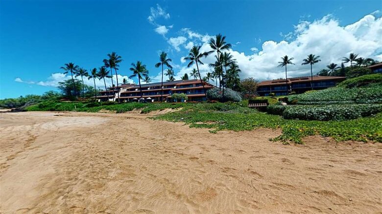 Makena Surf Beachfront Platinum Condo - Kihei, Hawaii