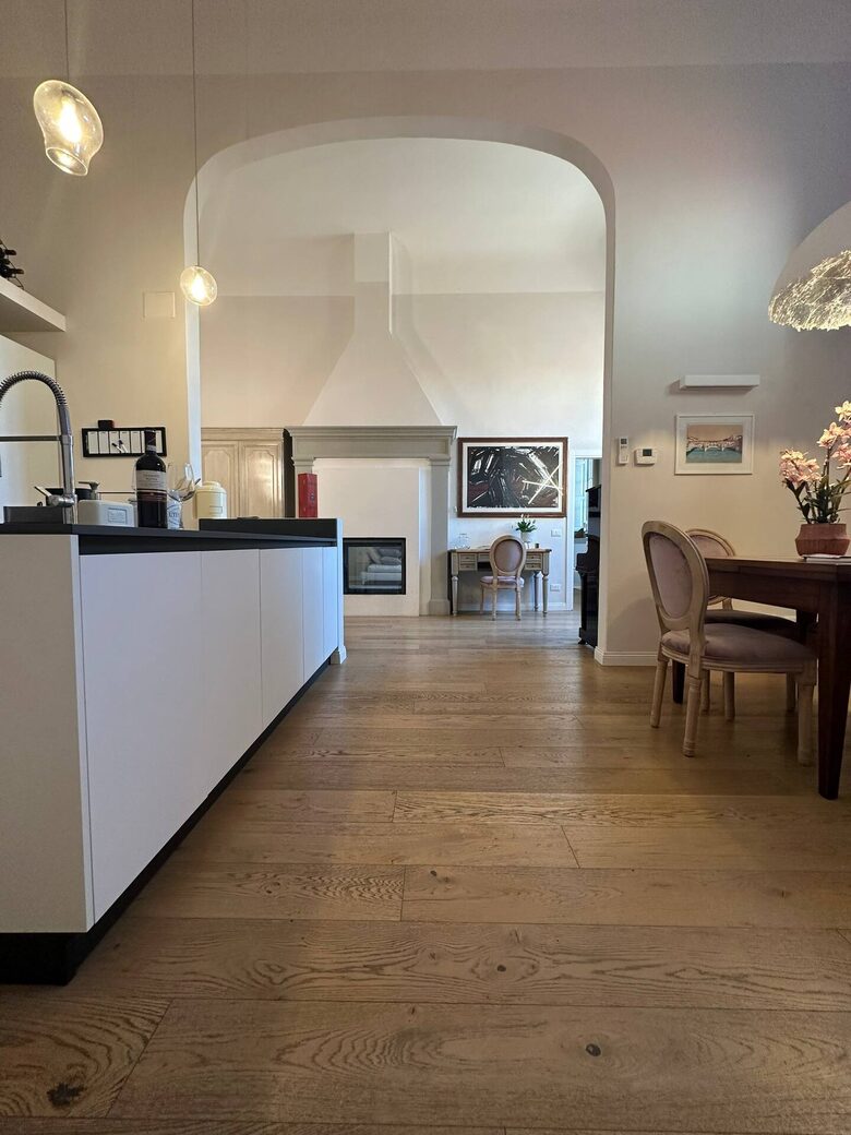 Historical Apartment in 16th Century Villa - Florence, Italy