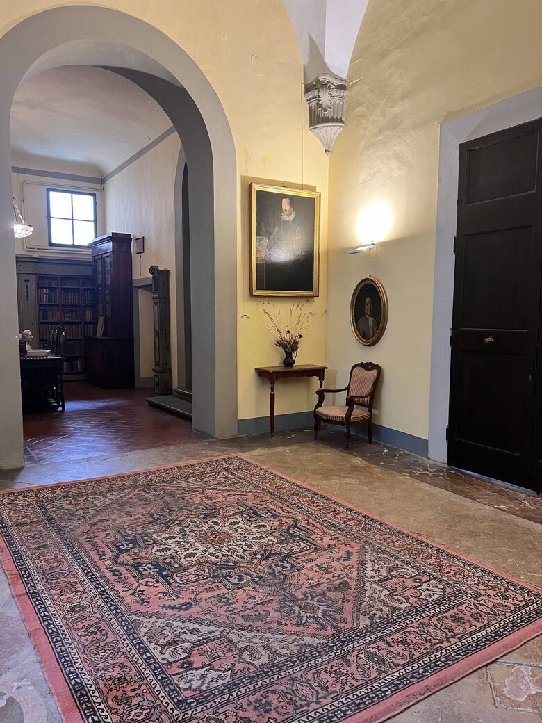 Historical Apartment in 16th Century Villa - Florence, Italy