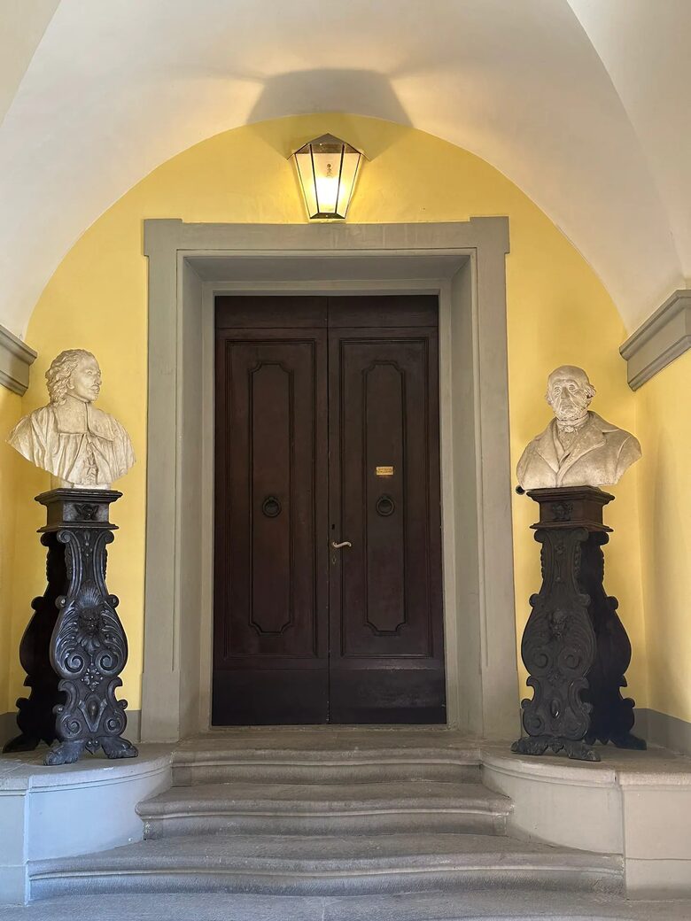 Historical Apartment in 16th Century Villa - Florence, Italy
