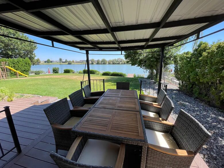 Lakeside Paradise - Moses Lake, Washington