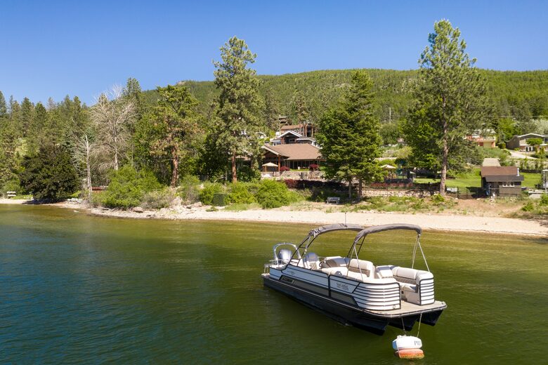 Lake Country Retreat - Lake Country, Canada