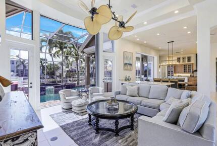 Marco Island Waterfront Canal Home - Marco Island, Florida