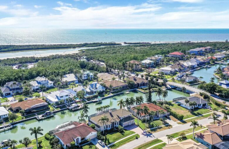 Marco Island Waterfront Canal Home - Marco Island, Florida