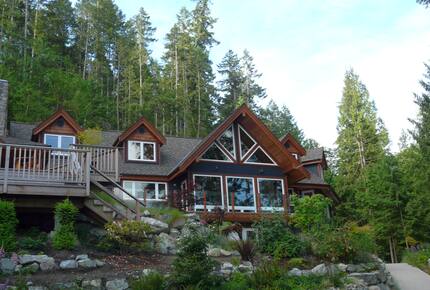 Sakinaw Lake Escape - Garden Bay, Canada