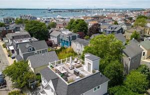 Newer Home with Roof Deck & Water Views in Downtown Newport RI - Newport, Rhode Island