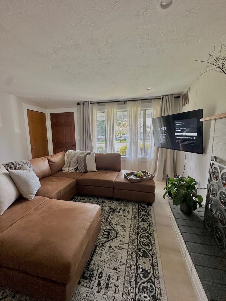 Charming Home Polk County - Dallas, Oregon