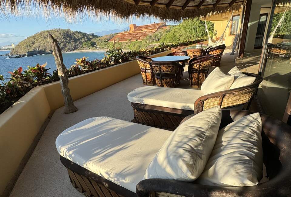 Pacific Paradise - Ixtapa de Azueta, Mexico
