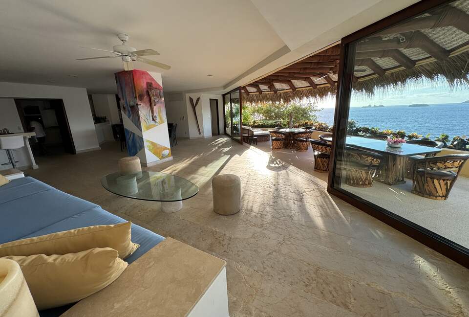 Pacific Paradise - Ixtapa de Azueta, Mexico