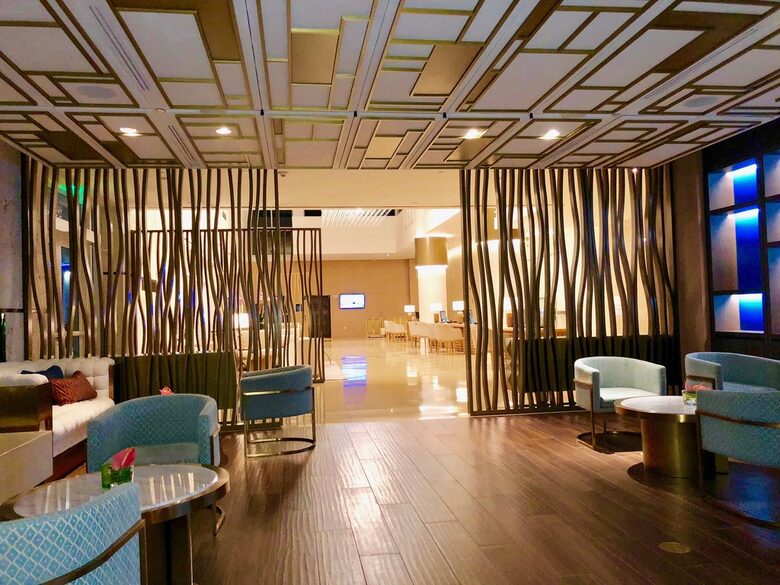 Carillon Hotel & Spa with optional Yacht Rental! - Miami Beach, Florida