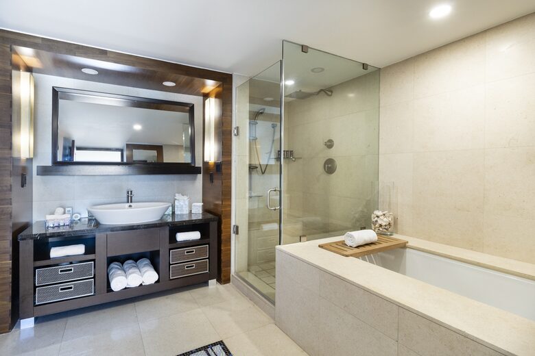 Carillon Hotel & Spa with optional Yacht Rental! - Miami Beach, Florida