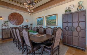 Villa Vista Encantada | A Luxurious Resort-like Cabo Retreat