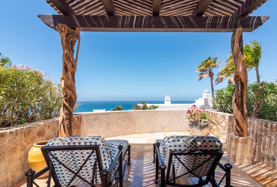 Villa Vista Encantada | A Luxurious Resort-like Cabo Retreat - Cabo San Lucas, Mexico