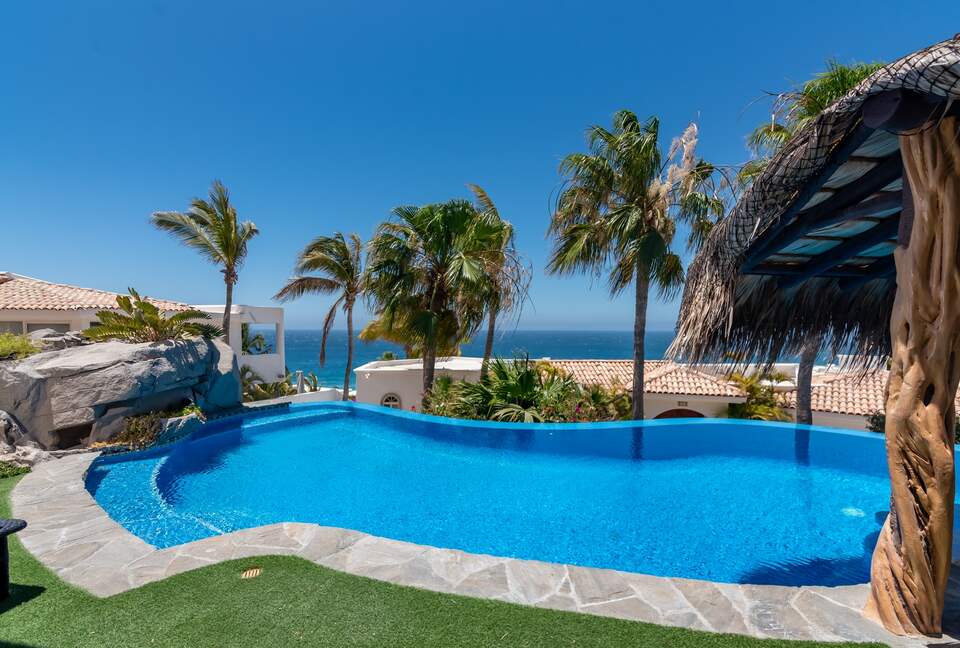 Villa Vista Encantada | A Luxurious Resort-like Cabo Retreat - Cabo San Lucas, Mexico
