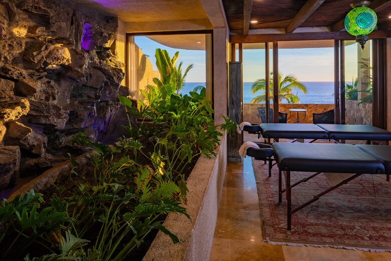 Villa Vista Encantada | A Luxurious Resort-like Cabo Retreat - Cabo San Lucas, Mexico