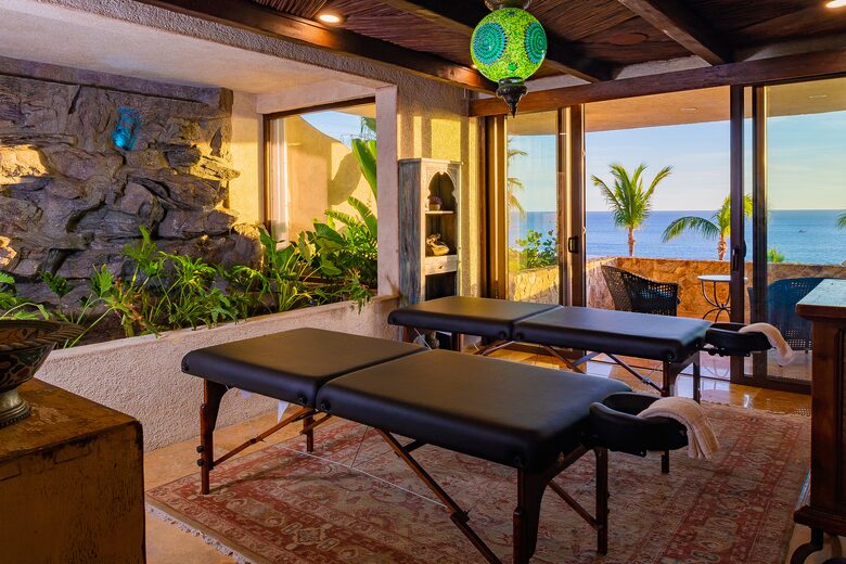Villa Vista Encantada | A Luxurious Resort-like Cabo Retreat - Cabo San Lucas, Mexico