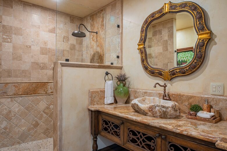 Villa Vista Encantada | A Luxurious Resort-like Cabo Retreat - Cabo San Lucas, Mexico