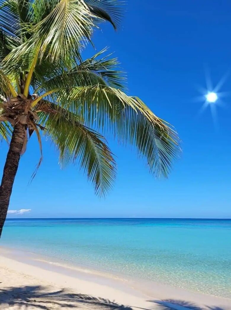 Infinity Bay Spa and Beach Resort, West Bay Beach - Roatan, Honduras - Infinity Bay Resort, Honduras