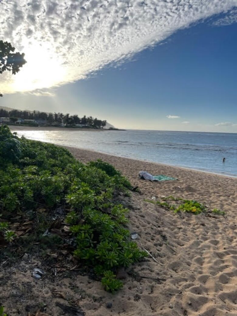 Beachfront Top-floor Villa on Oahu's North Shore - Haleiwa, Hawaii