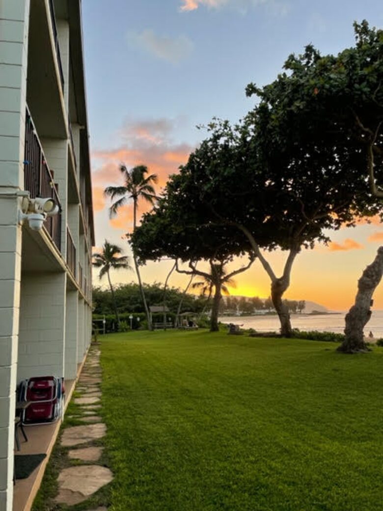 Beachfront Top-floor Villa on Oahu's North Shore - Haleiwa, Hawaii