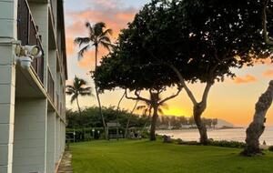Beachfront Top-floor Villa on Oahu's North Shore - Haleiwa, Hawaii
