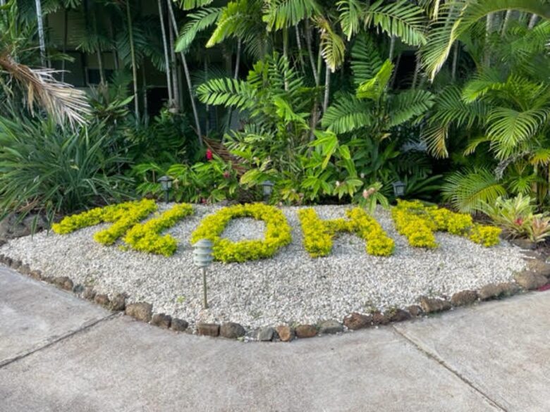Beachfront Top-floor Villa on Oahu's North Shore - Haleiwa, Hawaii