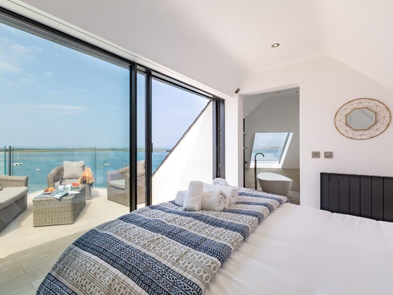 Sea Escape - Appledore, United Kingdom