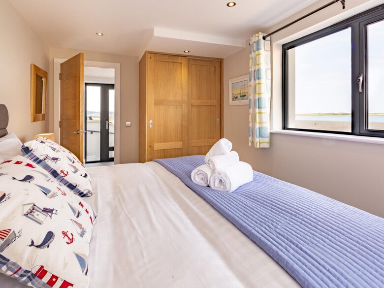 Sea Escape - Appledore, United Kingdom