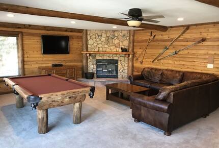 Four Seasons Chalet - Big Bear Lake, California