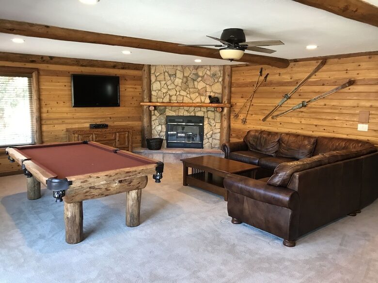 Four Seasons Chalet - Big Bear Lake, California
