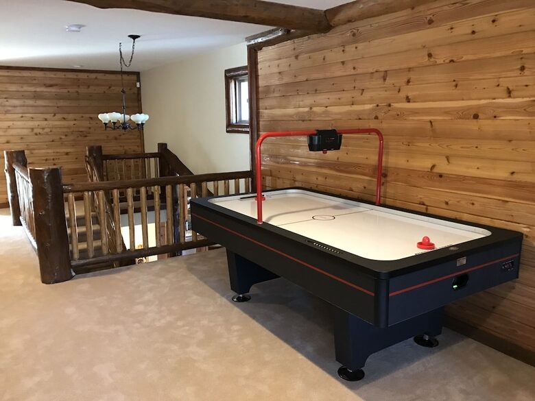 Four Seasons Chalet - Big Bear Lake, California