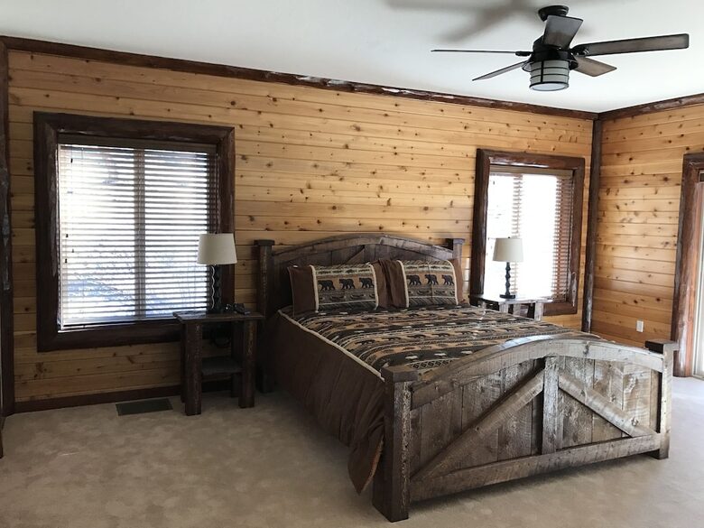 Four Seasons Chalet - Big Bear Lake, California