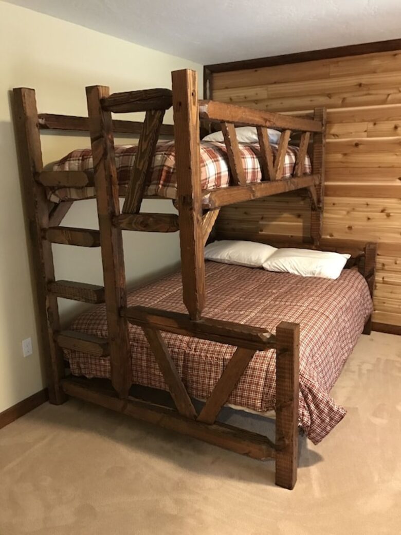 Four Seasons Chalet - Big Bear Lake, California