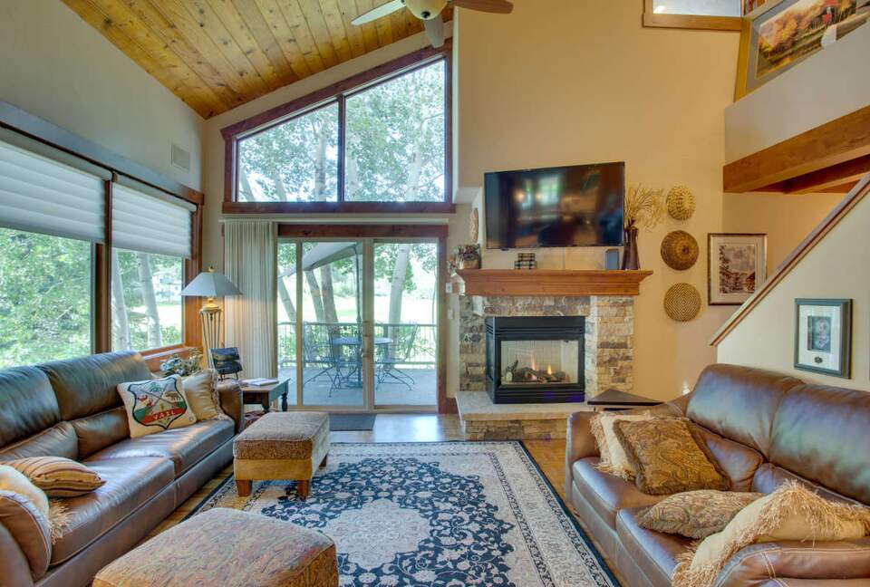 Mountain Retreat in Eagle Vail on Eagle Vail Golf Course - Avon, Colorado