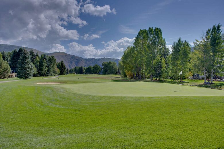 Mountain Retreat in Eagle Vail on Eagle Vail Golf Course - Avon, Colorado