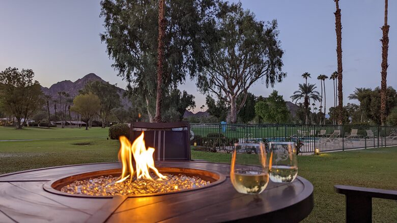 La Quinta Country Club Getaway - La Quinta, California