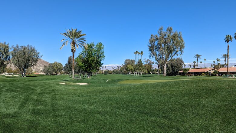 La Quinta Country Club Getaway - La Quinta, California