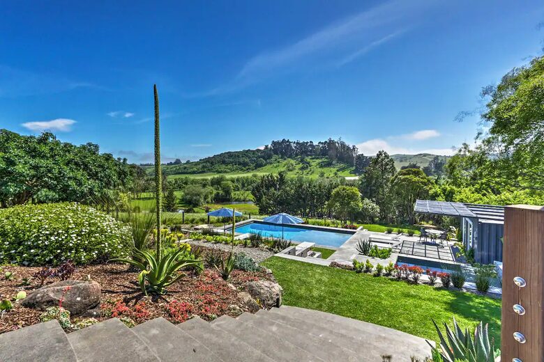 Modern Sonoma Retreat - Sebastopol, California