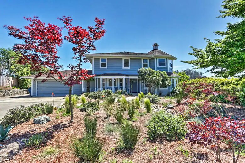 Modern Sonoma Retreat - Sebastopol, California