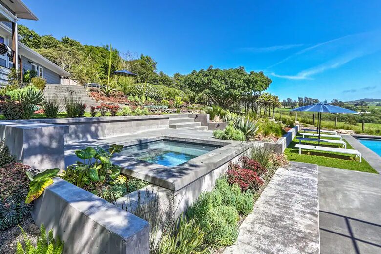 Modern Sonoma Retreat - Sebastopol, California