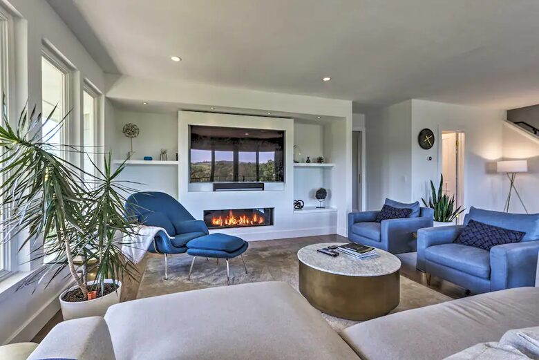 Modern Sonoma Retreat - Sebastopol, California