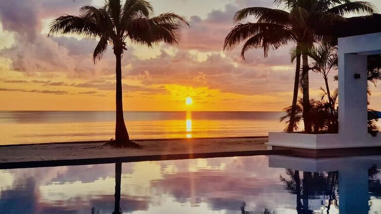 You Better BELIZE IT | Caye Caulker Luxury Ocean Front - Caye Caulker, Belize