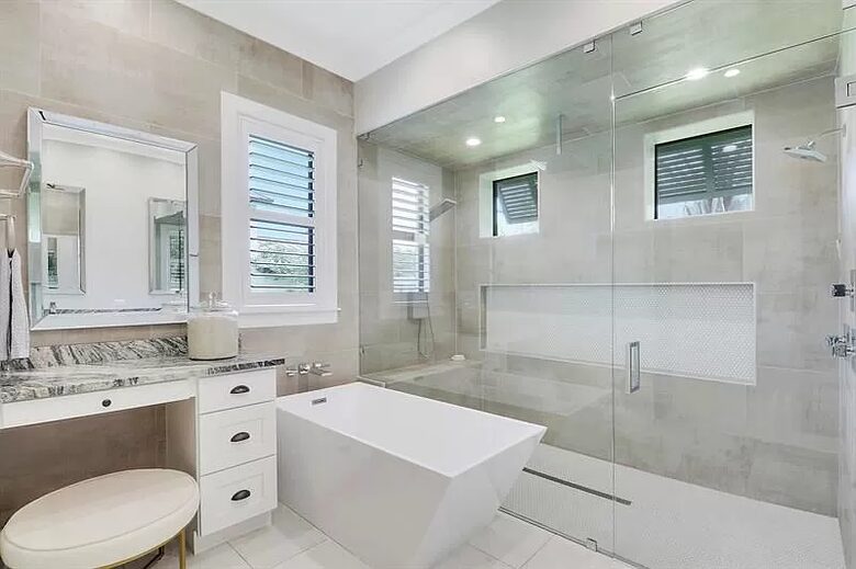 West Palm Beach Getaway | Secluded Yet Near Everything! - West Palm Beach, Florida