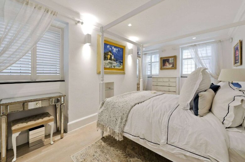 Newly Refurbished Two Bedroom Flat - London, United Kingdom
